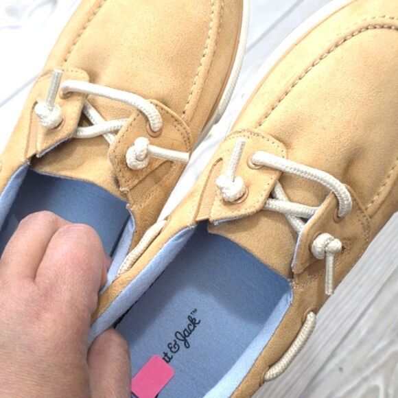 (33-3817) 🔥3/$20🔥 Cat & Jack Shoes Sz 6 - Picture 4 of 8